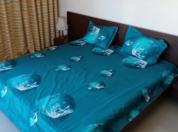 홈스테이 студио *