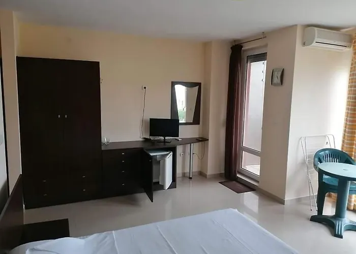 홈스테이 студио 로제넷츠