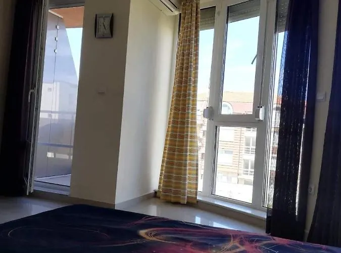 Частна квартира студио *